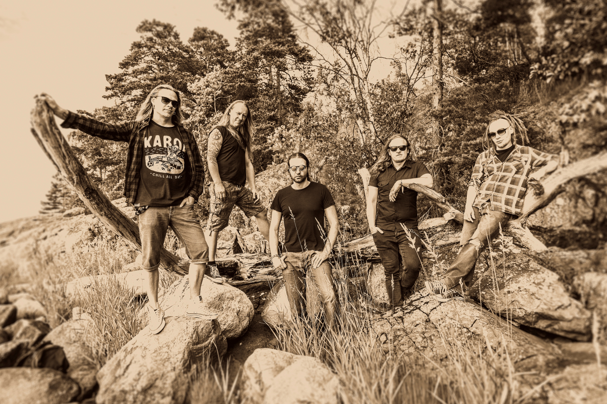 Rootbrain serve a taster from their debut album