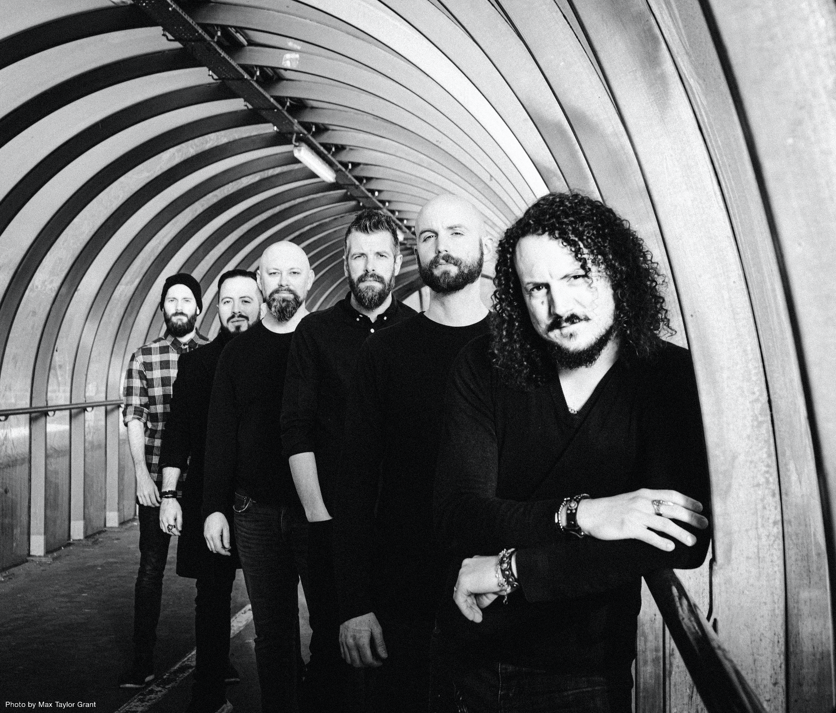 Interview with Haken — “We’re not bouncing around three chords.”