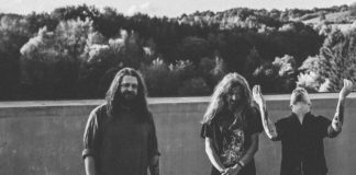 PREMIERE: Sum Of R – Borderline