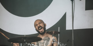 Interview with VOLA — “We will have to get back into the rhythm again of showering, sleeping, loading in and out, and just being on a bus for long.”