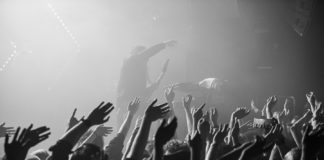 GALLERY: 21.10.2022 Daniel Deluxe & Dance With The Dead @ Tavastia, Helsinki