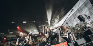 Interview with Metal De Facto — “When you know what you’re dealing with, you know what to write.”