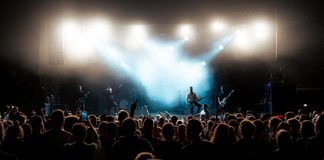 GALLERY: 9.10.2026 Oversize, 156/Silence, Novelists, & The Devil Wears Prada @ Docks, Hamburg